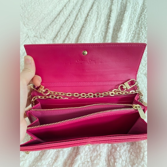 AUTHENTIC Dior wallet on chain pink patent leather - Picture 5 of 10